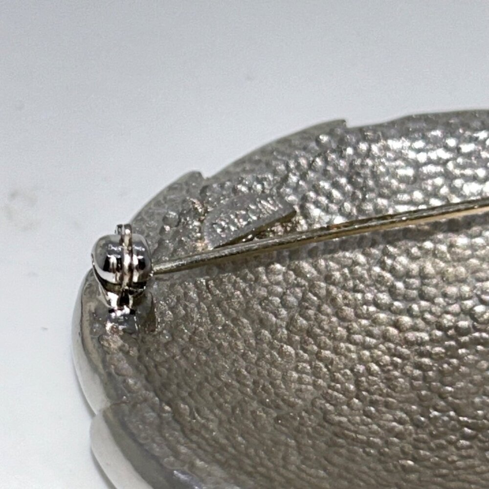 Vintage Puccini Silver-Tone Round Brooch With Textured White Center Statement - Picture 11 of 15